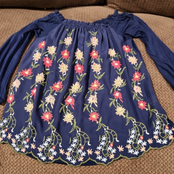 Lucky Brand Women's Embroidered Off The Shoulder 3/4 Sleeve Top Navy Size S NWT - Picture 3 of 7